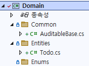 Common 폴더와 Entities 폴더에 클래스 생성